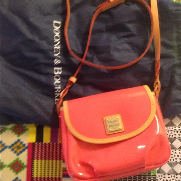 Dooney and Bourke (Salmon-Tone Purse) - Picture 3 of 4